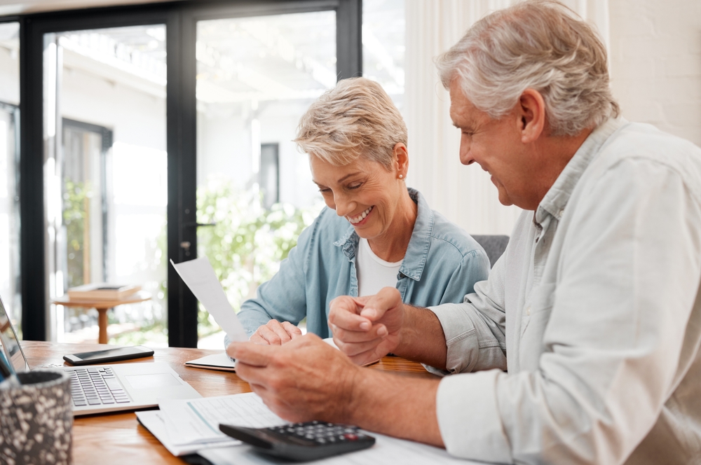 Seniors deciding between Medicare Advantage or Medigap coverage